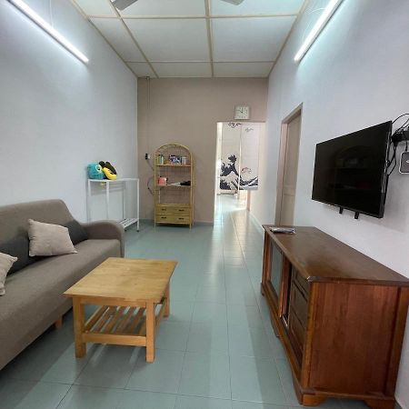 Jace Homestay 解思民宿 Ayer Itam Exterior foto